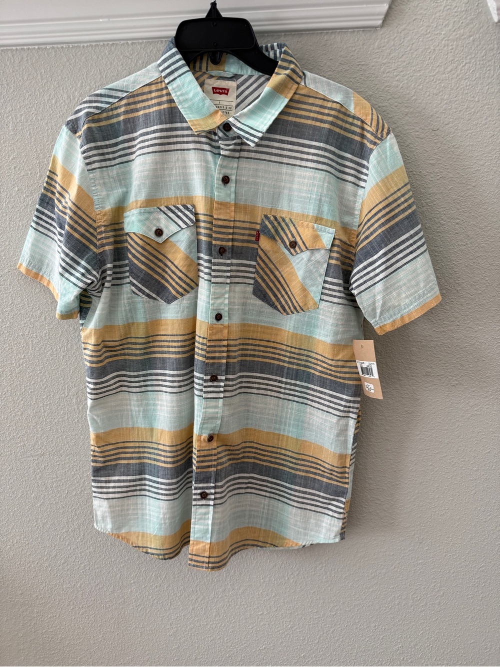 Men's Short Sleeve Striped Button-Up Shirt